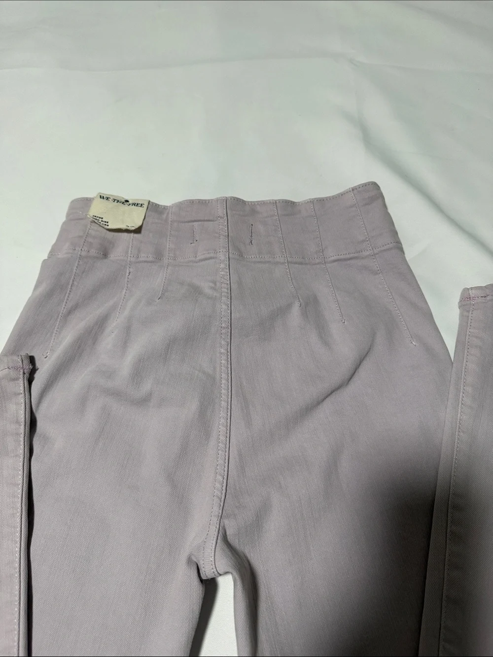 WE THE FREE  High-Rise Lavender Flare Jeans size 27 strech light purple